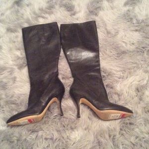 Brand new Via Spiga Brown Leather boots
